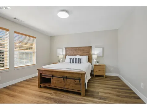 878 Meadowlawn Place Molalla OR 97038