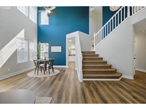 878 Meadowlawn Place Molalla OR 97038
