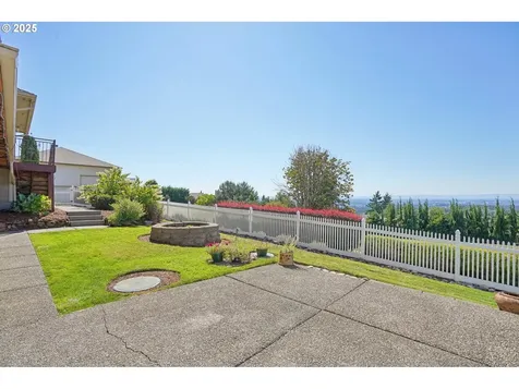 12520 NE 246th Court Brush Prairie WA 98606