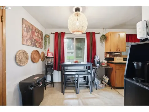 18630 SE Yamhill Circle Portland OR 97233