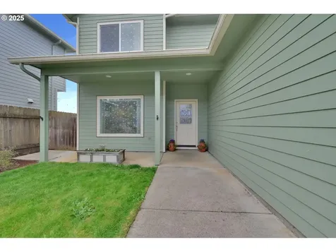 2475 S 8th Street Cottage Grove OR 97424