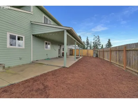 2475 S 8th Street Cottage Grove OR 97424