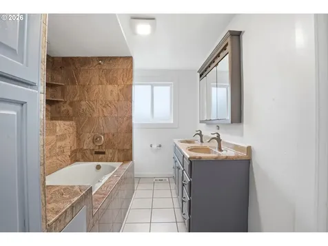 1203 NE 190th Place Portland OR 97230