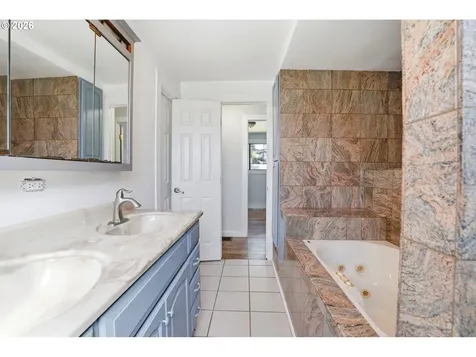 1203 NE 190th Place Portland OR 97230
