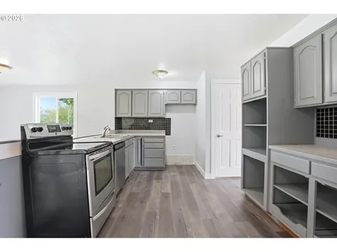 1203 NE 190th Place Portland OR 97230