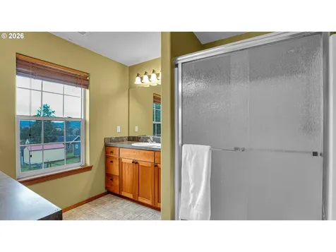 1013 4th Avenue Vernonia OR 97064
