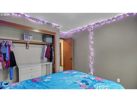 1013 4th Avenue Vernonia OR 97064