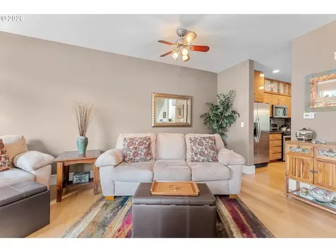780 NW 118th Avenue Portland OR 97229