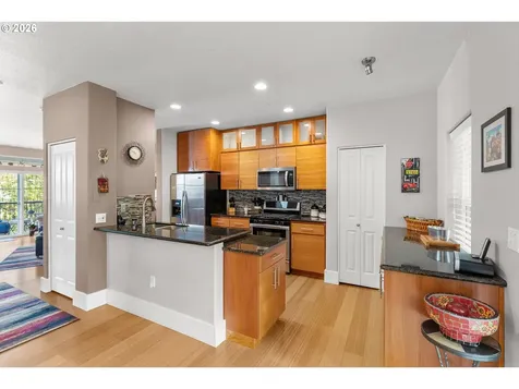 780 NW 118th Avenue Portland OR 97229
