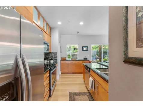 780 NW 118th Avenue Portland OR 97229