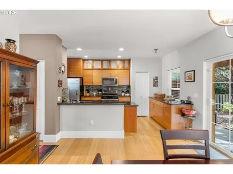 780 NW 118th Avenue Portland OR 97229