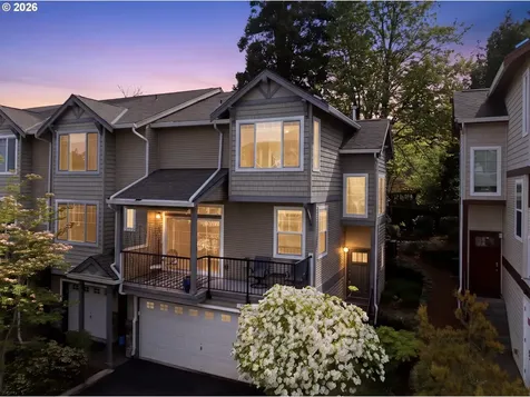 780 NW 118th Avenue Portland OR 97229