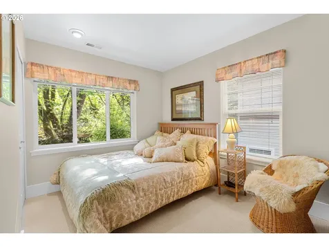 780 NW 118th Avenue Portland OR 97229