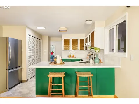 5111 SE 42nd Avenue Portland OR 97206