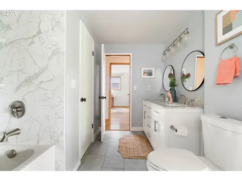 5111 SE 42nd Avenue Portland OR 97206