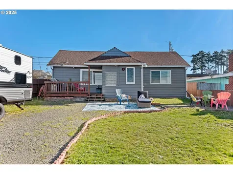 323 S Wall Street Coos Bay OR 97420