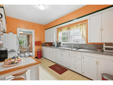 4044 N Massachusetts Avenue Portland OR 97227