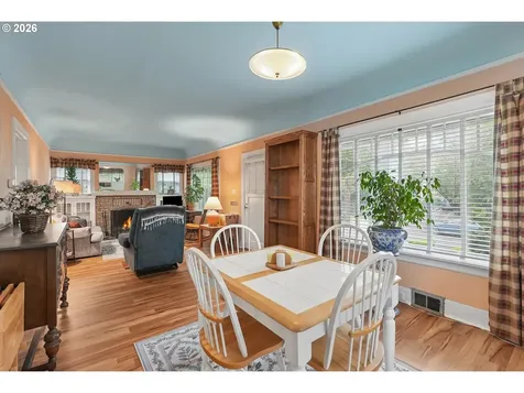 4044 N Massachusetts Avenue Portland OR 97227