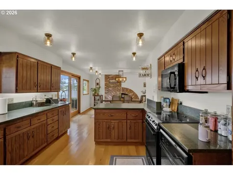 833 Rhododendron Drive Florence OR 97439