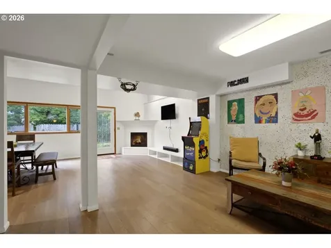 833 Rhododendron Drive Florence OR 97439