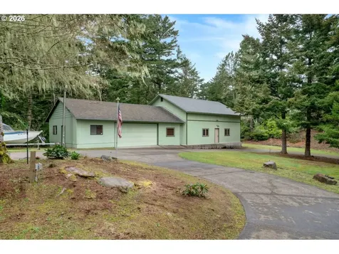833 Rhododendron Drive Florence OR 97439
