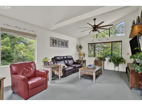 833 Rhododendron Drive Florence OR 97439