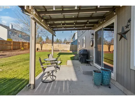 19135 Little Plains Parkway Oregon City OR 97045