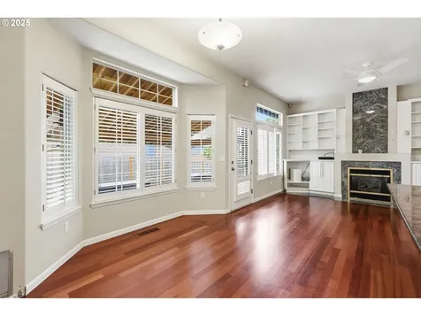 13002 Sierra Vista Drive Lake Oswego OR 97035
