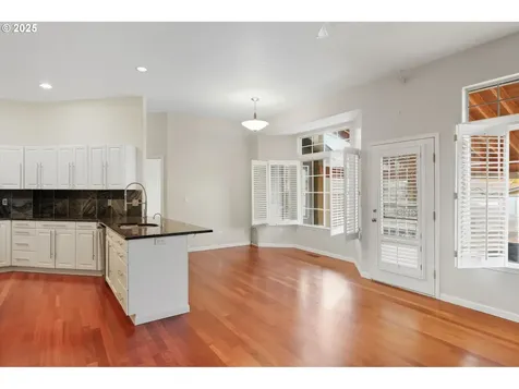 13002 Sierra Vista Drive Lake Oswego OR 97035