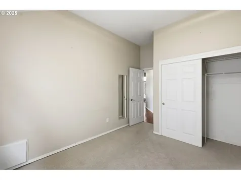 13002 Sierra Vista Drive Lake Oswego OR 97035