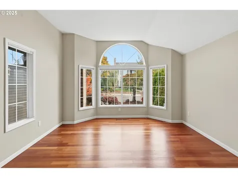 13002 Sierra Vista Drive Lake Oswego OR 97035
