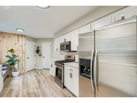 6514 NE 70th Street Vancouver WA 98661