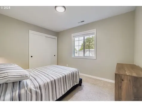 6514 NE 70th Street Vancouver WA 98661