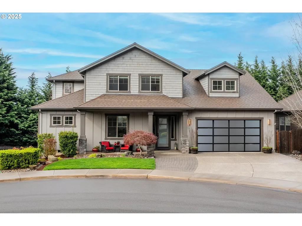 14267 SW Lukar Court Portland OR 97223