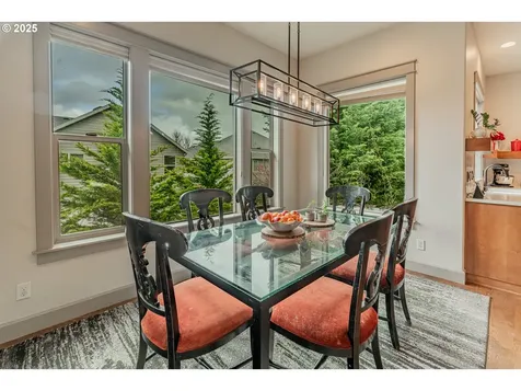 14267 SW Lukar Court Portland OR 97223