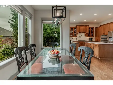 14267 SW Lukar Court Portland OR 97223