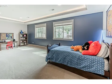 14267 SW Lukar Court Portland OR 97223