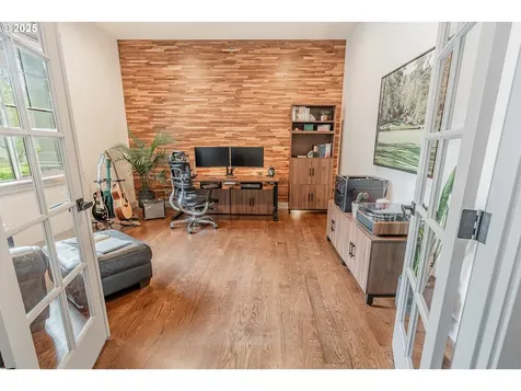 14267 SW Lukar Court Portland OR 97223