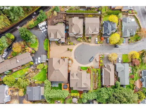 14267 SW Lukar Court Portland OR 97223