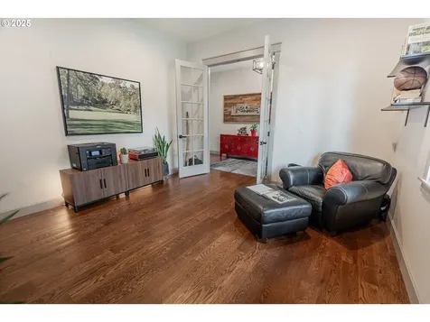 14267 SW Lukar Court Portland OR 97223