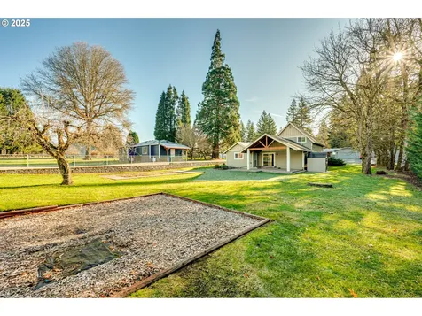 204 Reno Cut Off Road Woodland WA 98674