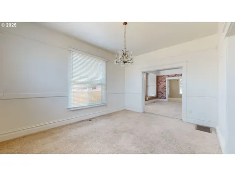 2438 Auburn Avenue Baker City OR 97814
