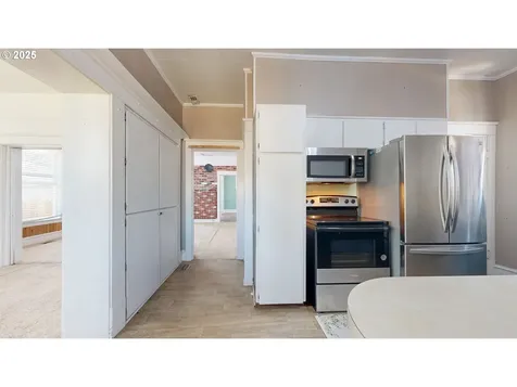 2438 Auburn Avenue Baker City OR 97814