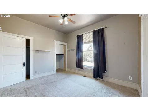 2438 Auburn Avenue Baker City OR 97814
