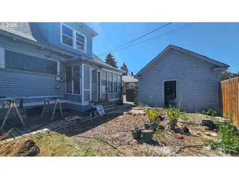 2438 Auburn Avenue Baker City OR 97814