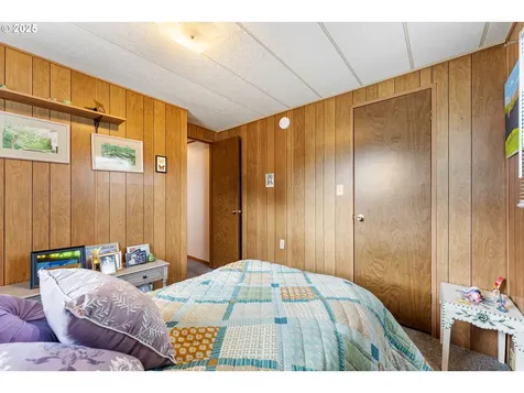 2681 SE River Road Hillsboro OR 97123
