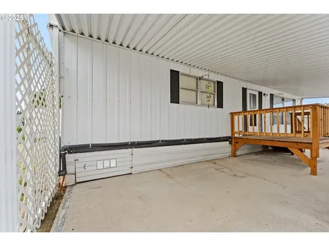 2681 SE River Road Hillsboro OR 97123