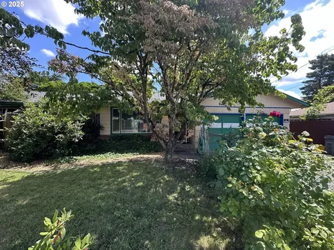 1218 SE 162nd Avenue Portland OR 97233