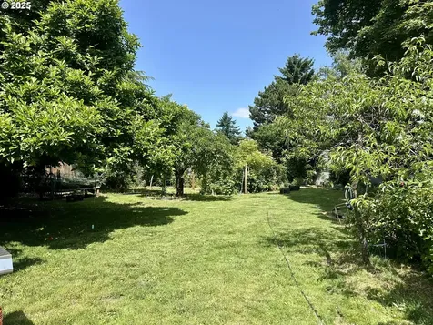 1218 SE 162nd Avenue Portland OR 97233