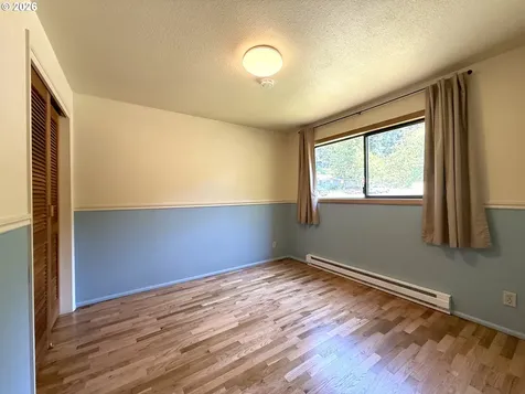 4910 Whiteaker Street Eugene OR 97405
